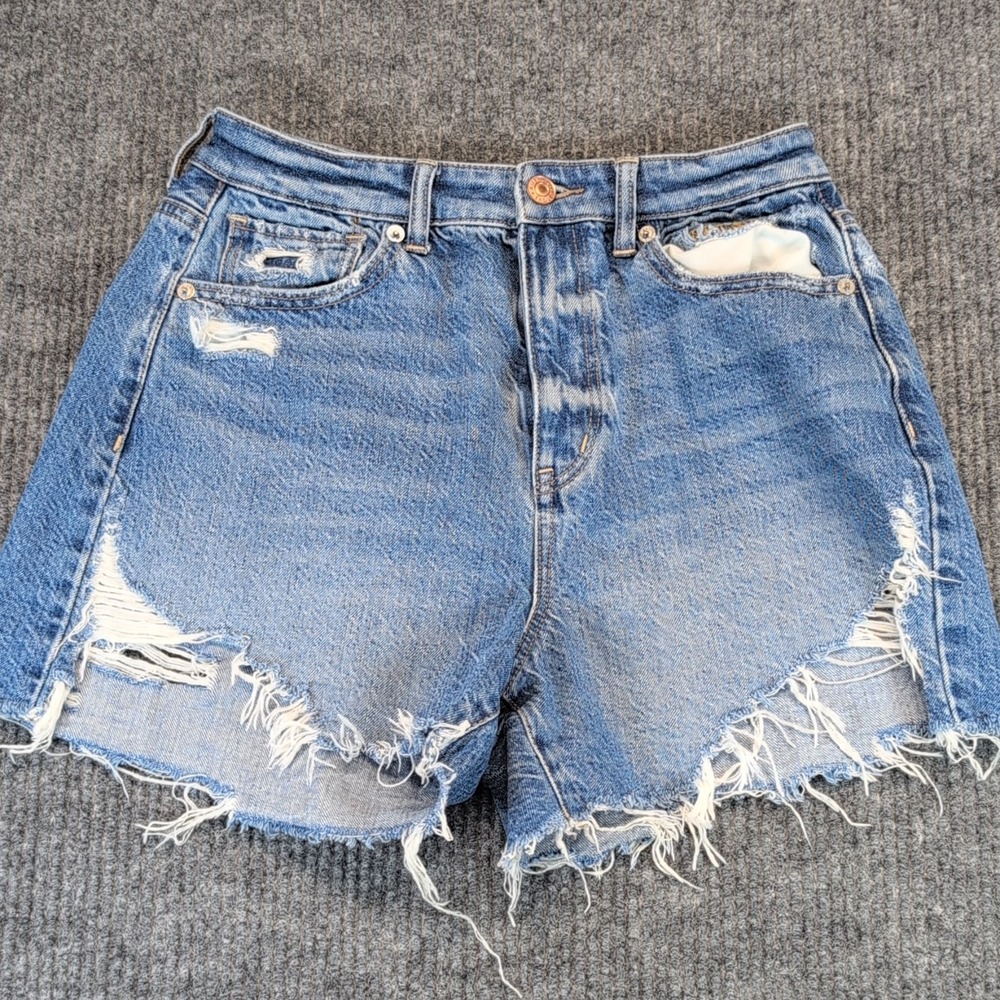 American Eagle Highest Rise Mom Denim Shorts Women's Size 4 27W Medium